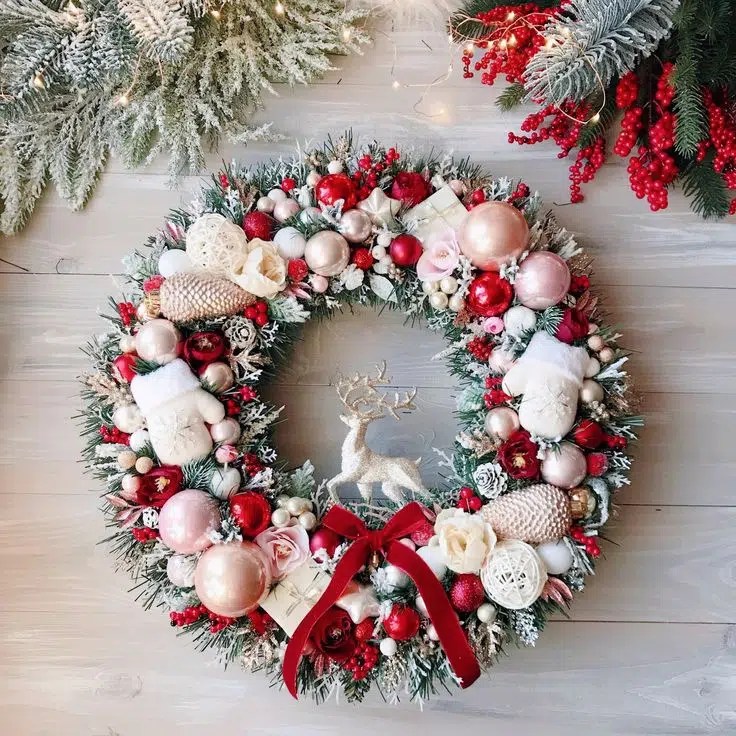 Whimsical Wreath with Miniature Mittens and Golden Deer Whimsical Wreath with Miniature Mittens and Golden Deer — Christmas Wreath