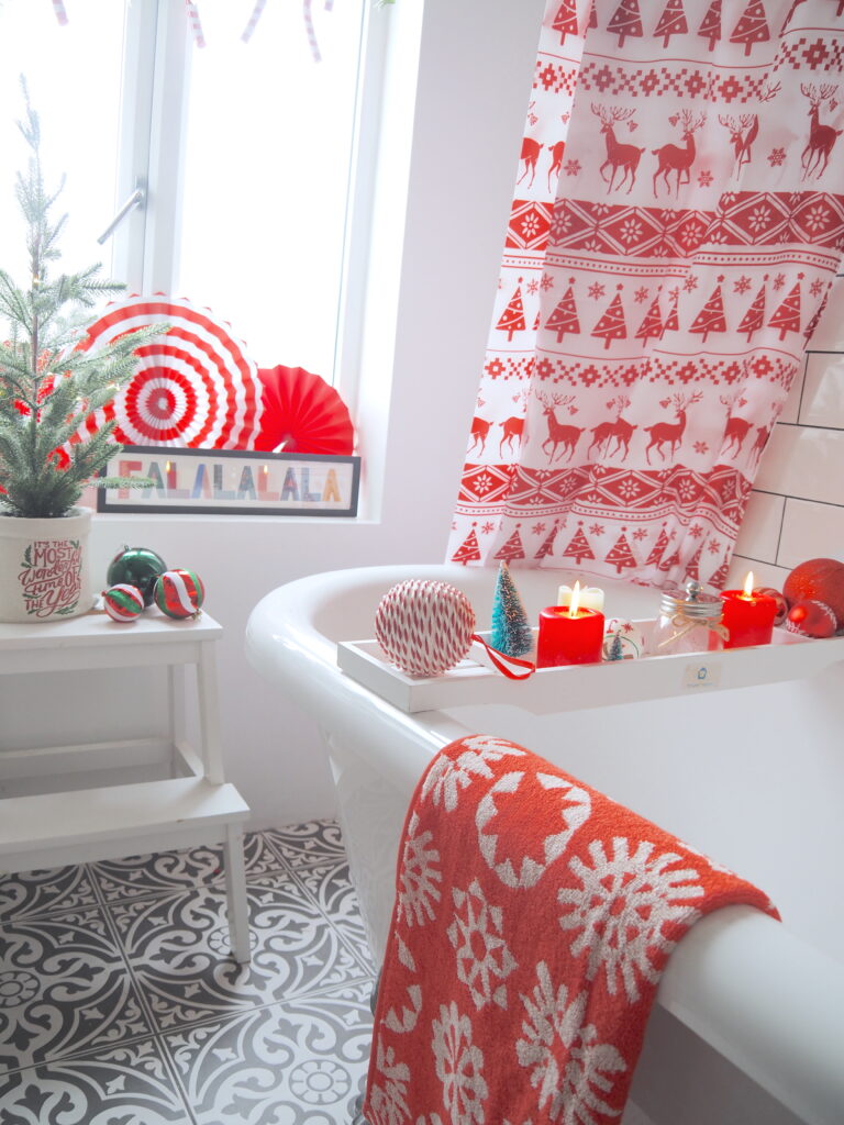 Festive Shower Curtain and Towel Set with Holiday Patterns — Christmas Bathroom Decor