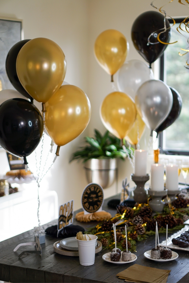 Festive Dining Table with Clock Countdown Centerpiece Festive Dining Table with Clock Countdown Centerpiece — New Years Eve Party 2027