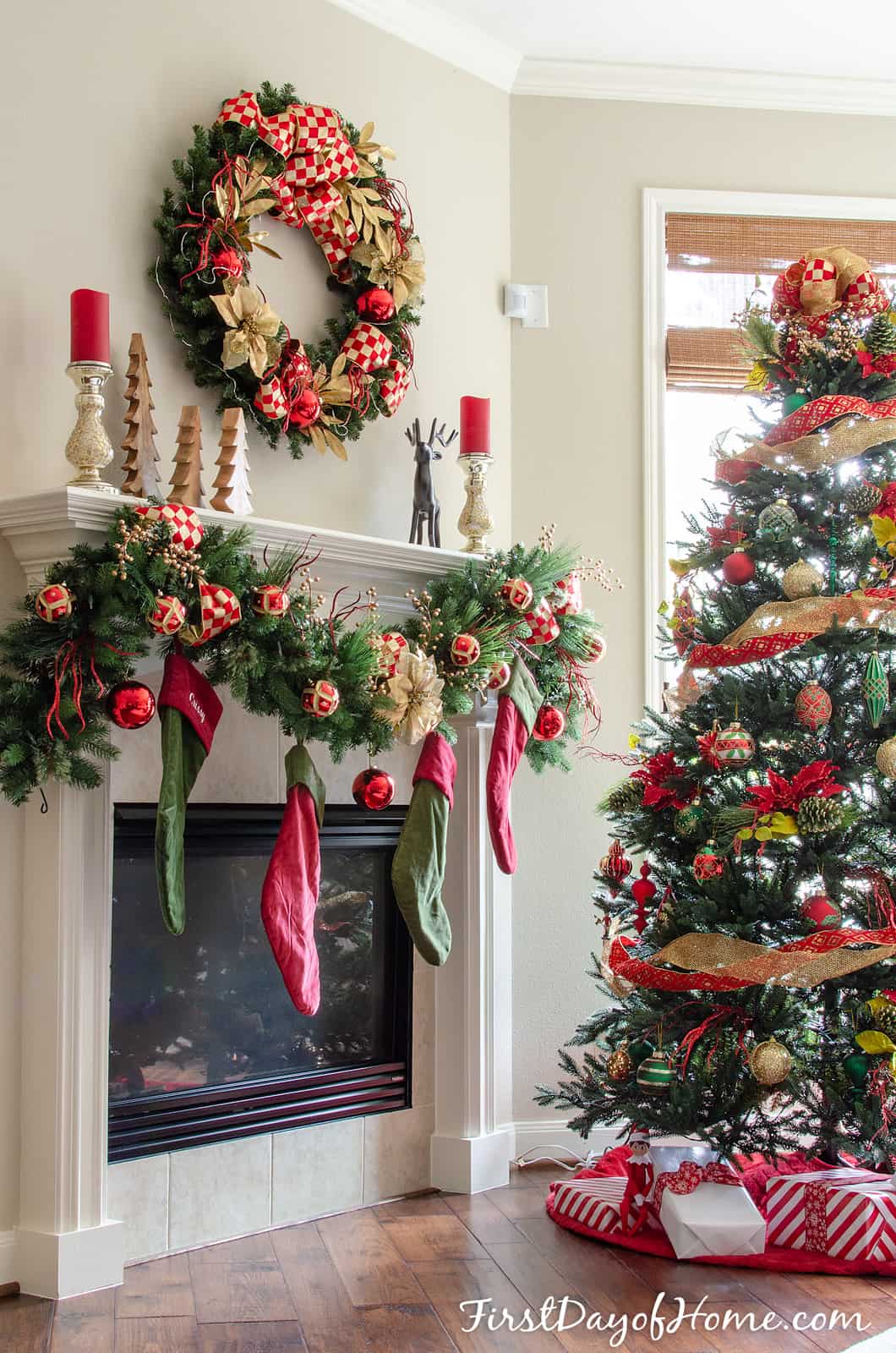Elaborate Christmas Mantel Garland with Red and Gold Ribbons Elaborate Christmas Mantel Garland with Red and Gold Ribbons — Red and Gold Christmas Decor