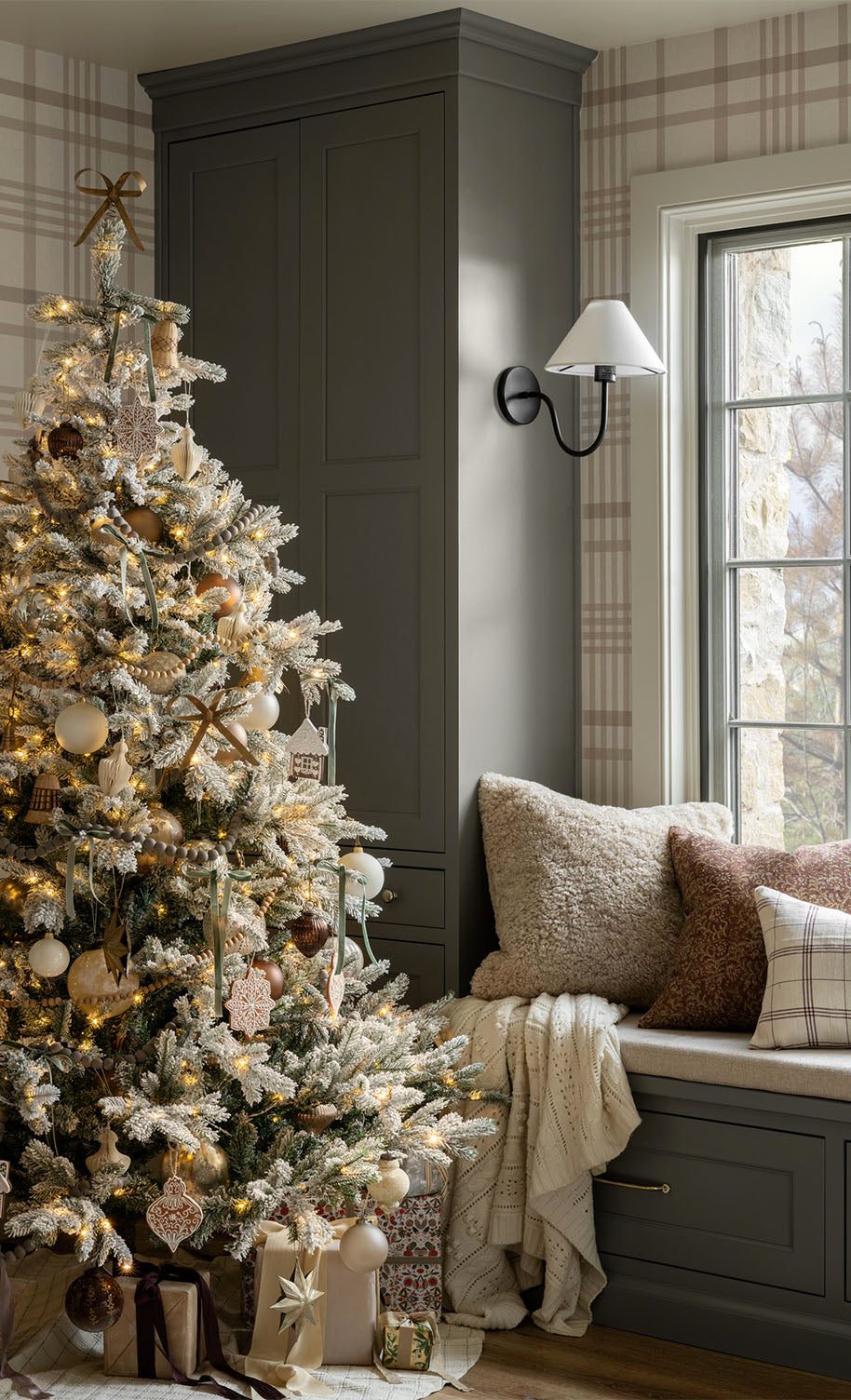 Modern Farmhouse Flocked Tree by a Window Seat Modern Farmhouse Flocked Tree by a Window Seat — Glam Christmas Tree