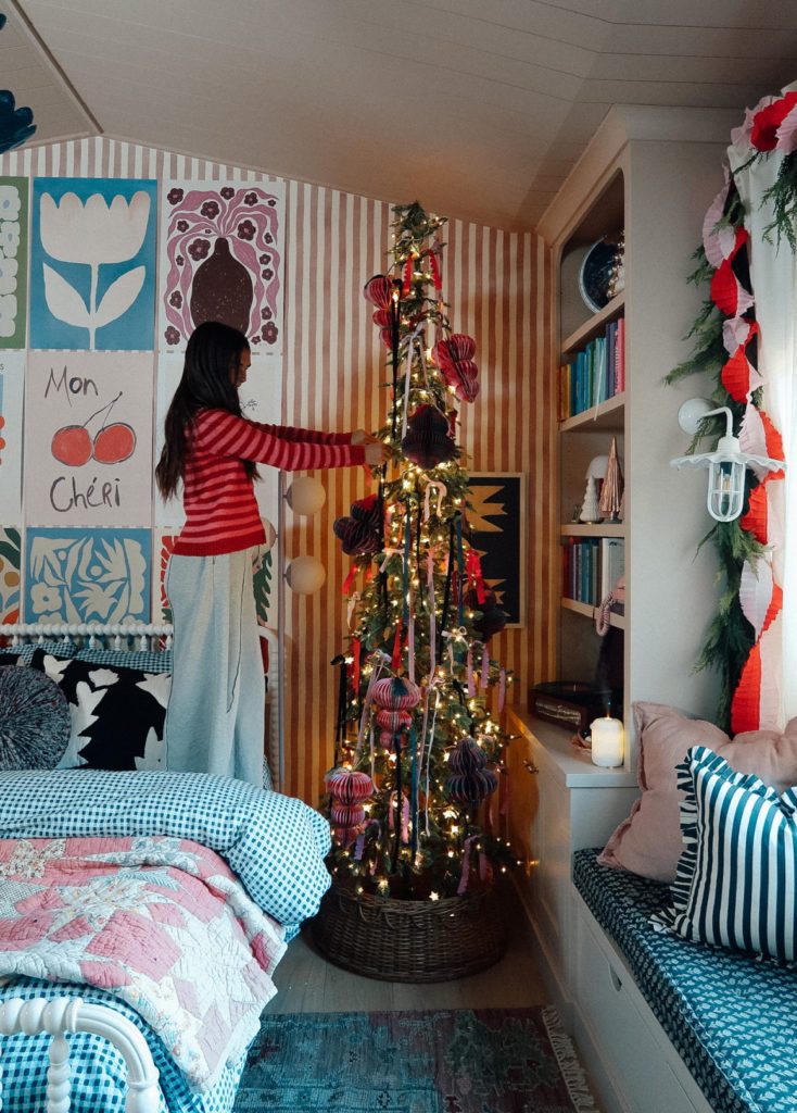 Tall Decorated Christmas Tree with Colorful Ornaments and Ribbons — Kids Bedroom Christmas Decor