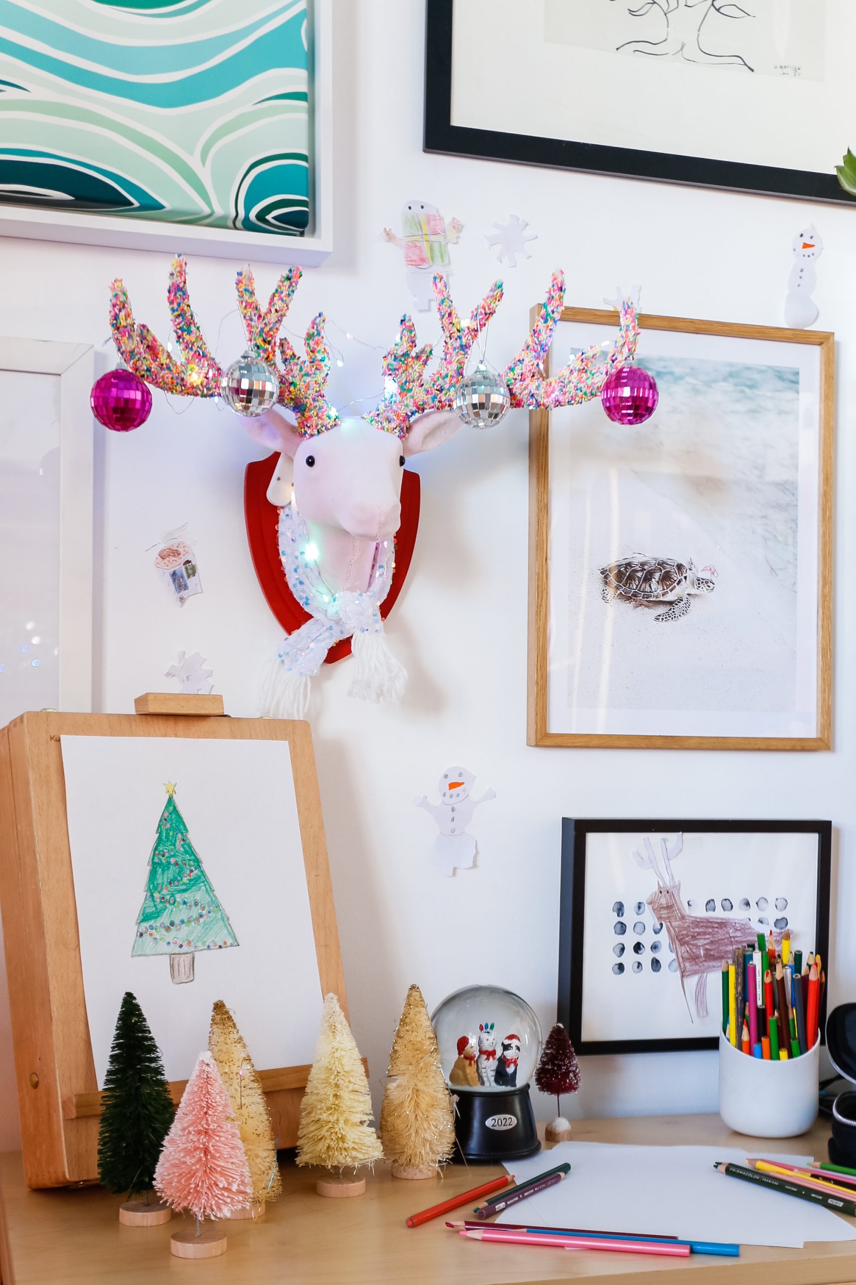 Whimsical Glittered Reindeer Head Wall Decor for a Kids Room Whimsical Glittered Reindeer Head Wall Decor for a Kids Room — Whimsical Christmas Decor
