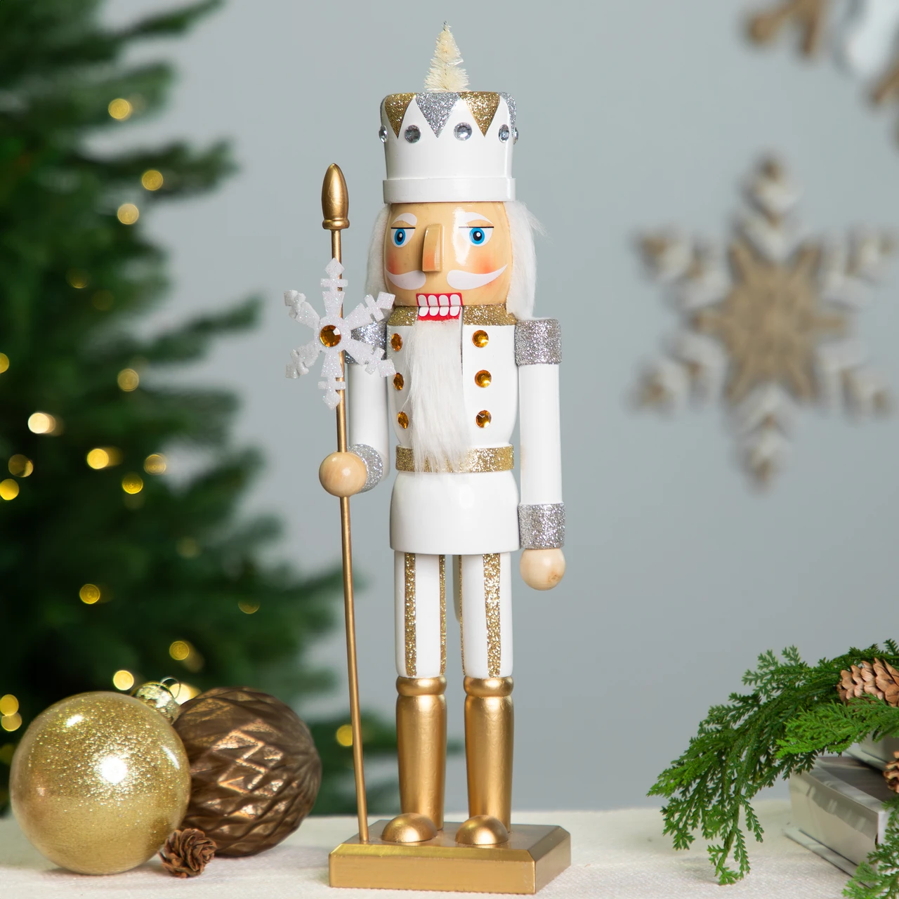 Sparkling White Nutcracker with Snowflake Scepter — Nutcracker Christmas Decor