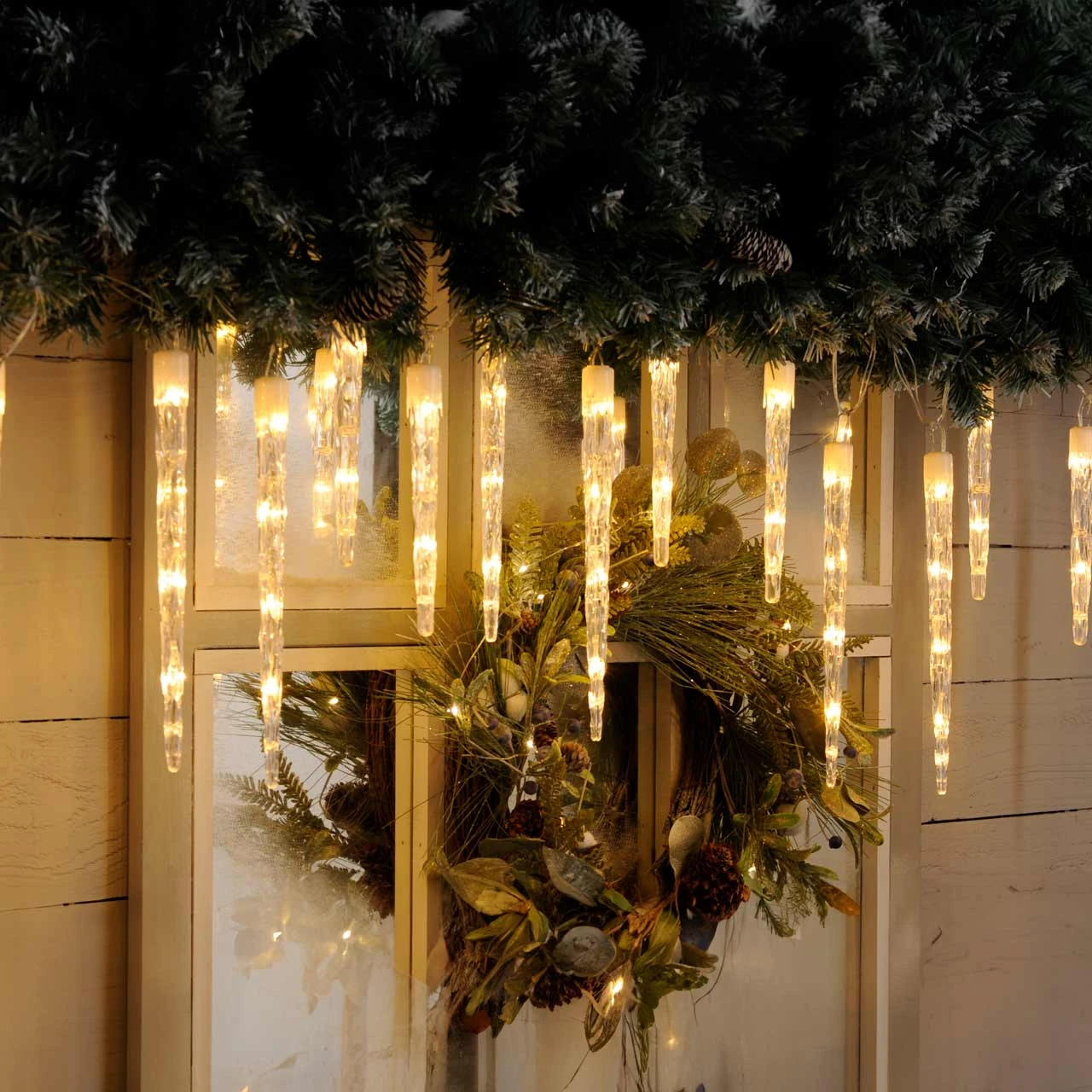 Festive Indoor & Outdoor 24 Colour Changing Icicle Lights Warm White to Cool White | SimplyLED