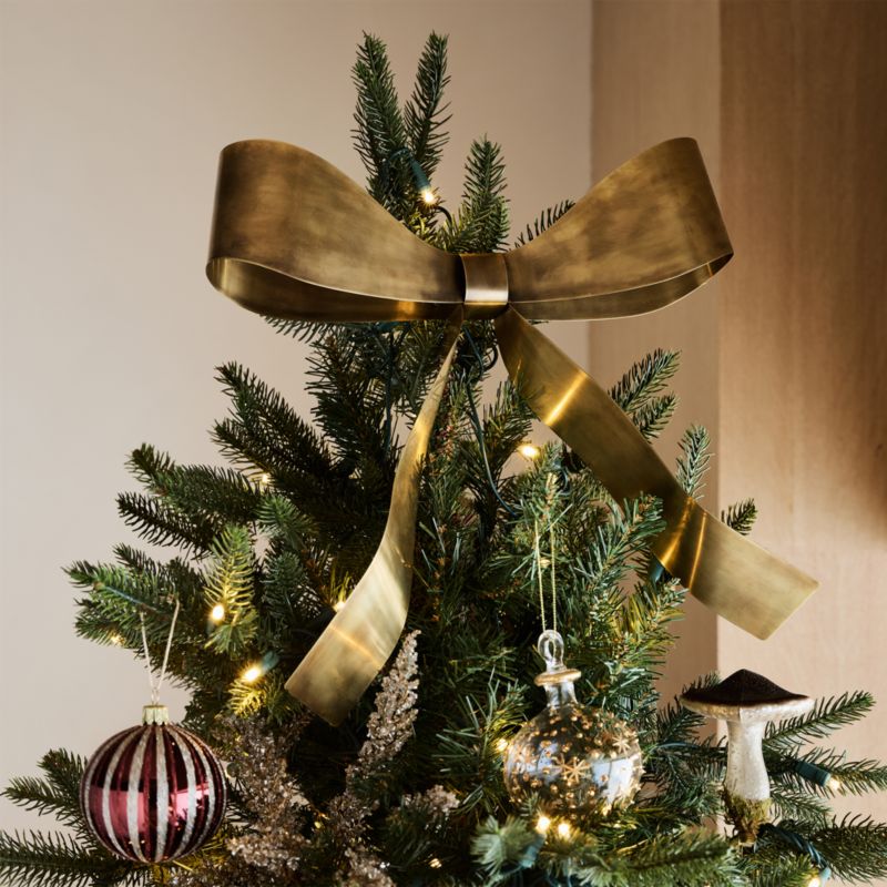 Modern Brass Bow Topper for Minimalist Elegance — Christmas Tree Topper