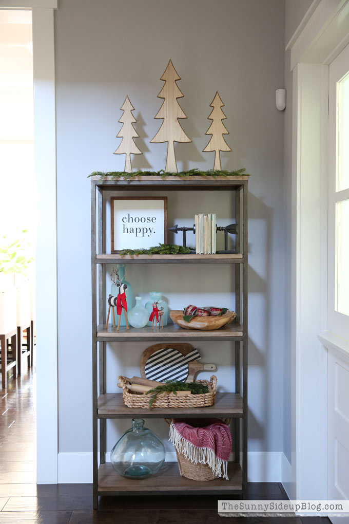 Entryway Shelf Visual Idea — Christmas Shelf Decor
