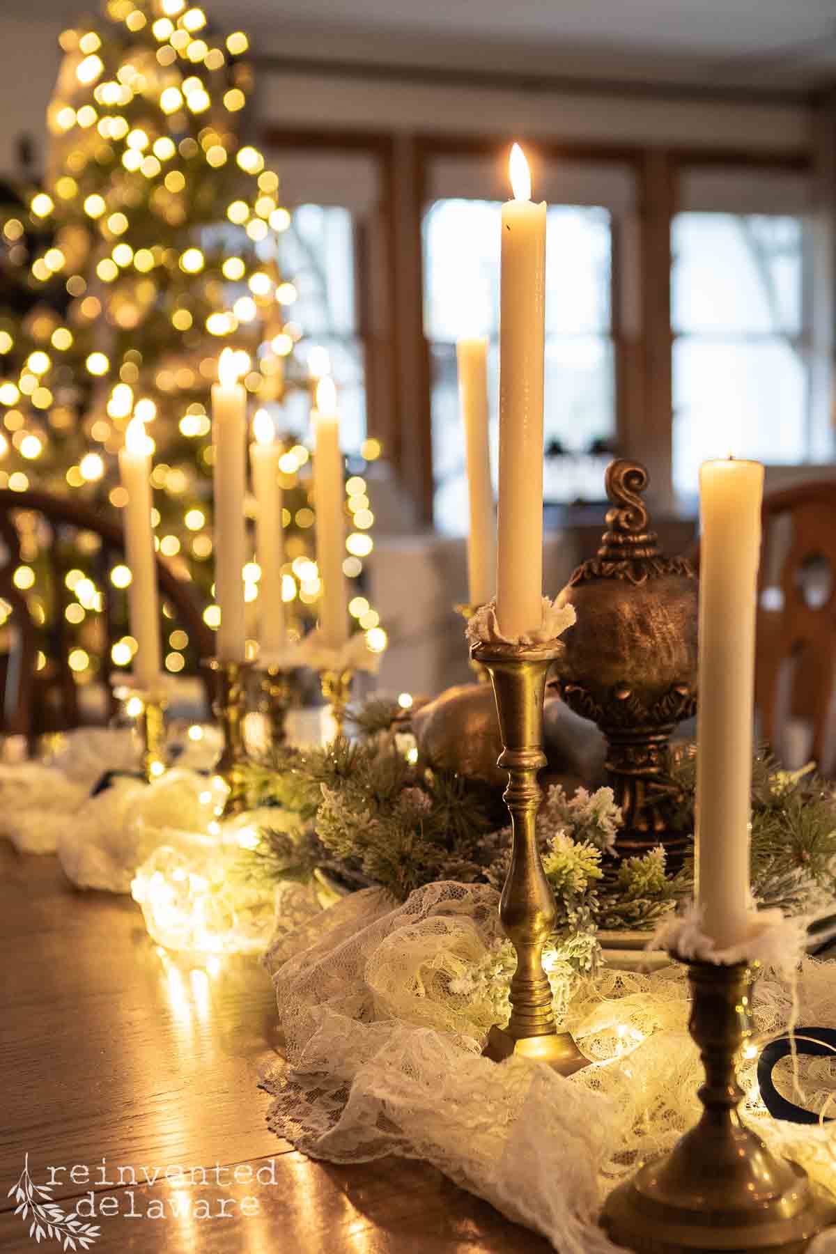 Cozy Dining Table with Lace Runner and Fairy Lights Cozy Dining Table with Lace Runner and Fairy Lights — Elegant Christmas Decor