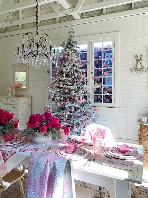 Elegant Dining Room Table Set with Pink Glassware and Floral Arrangement Elegant Dining Room Table Set with Pink Glassware and Floral Arrangement — Pink Christmas Decor