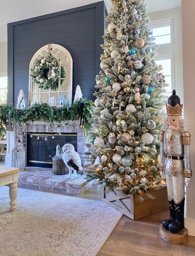 Farmhouse Charm with a Flocked Tree and Nutcracker — Elegant Christmas Tree
