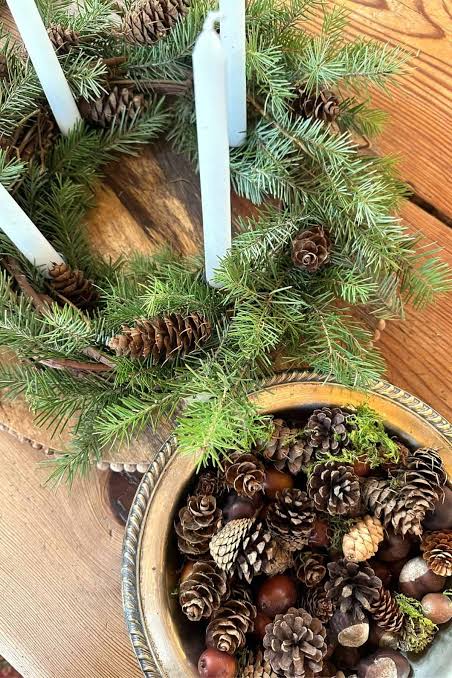 Natural Advent Wreath with Pinecone Bowl Natural Advent Wreath with Pinecone Bowl