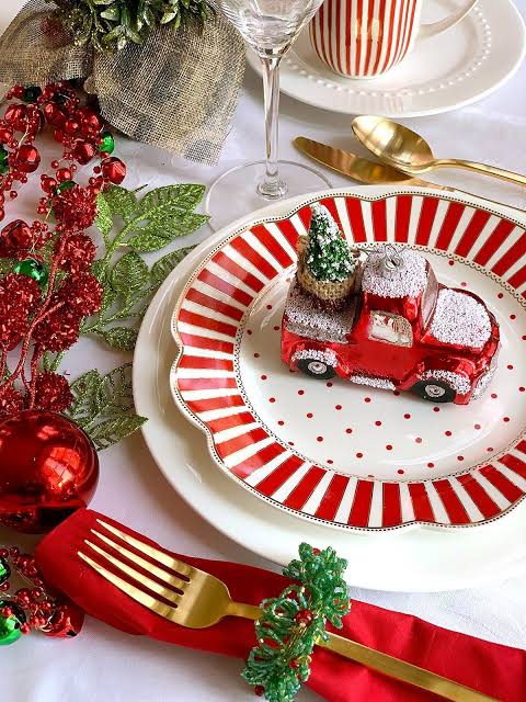Whimsical Red Truck Ornament Adds Festive Flair to Elegant Place Setting Whimsical Red Truck Ornament Adds Festive Flair to Elegant Place Setting — Elegant Christmas Table Setting