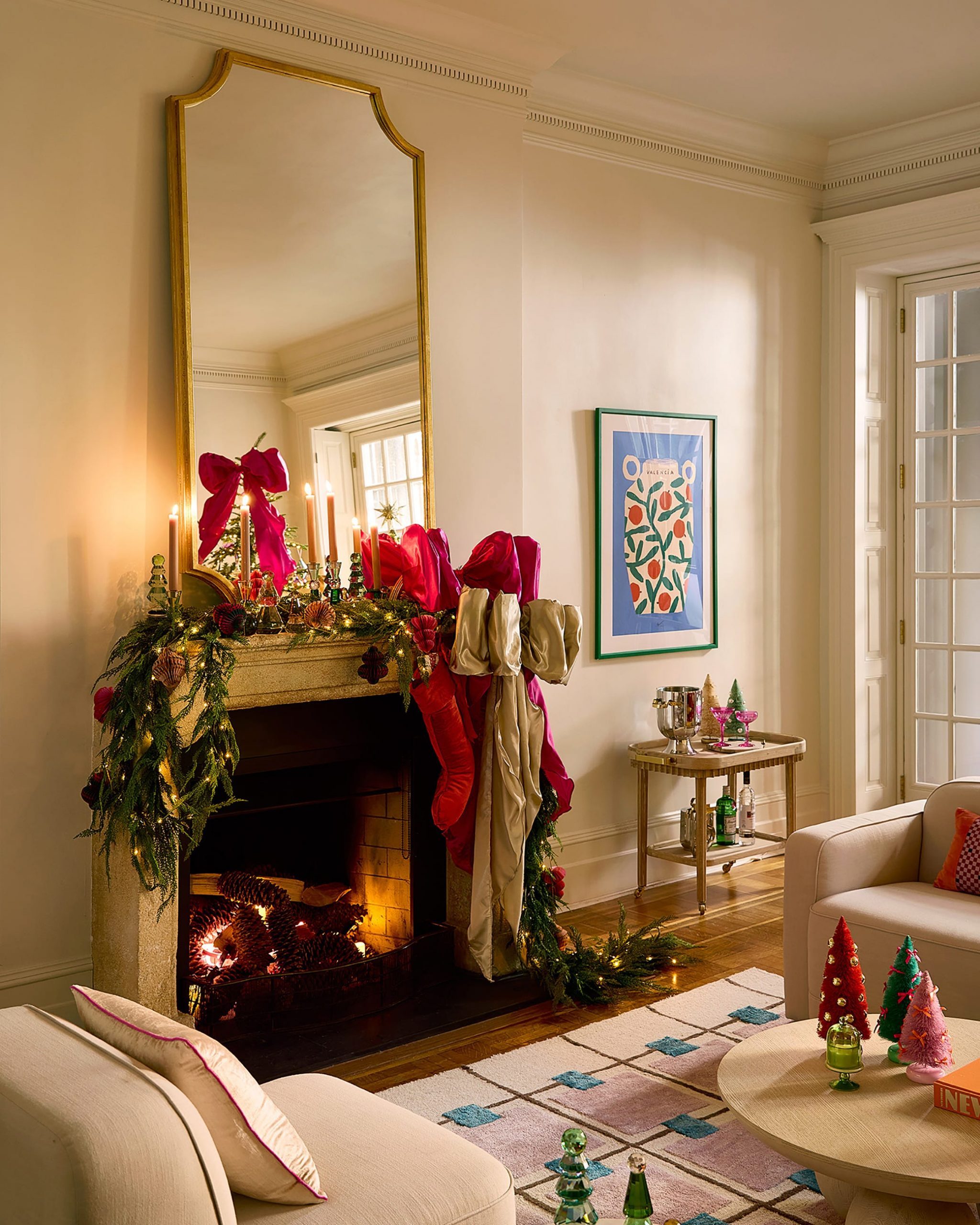 Glamorous Mantel with Oversized Red Bows and Garland — Vintage Christmas Decor