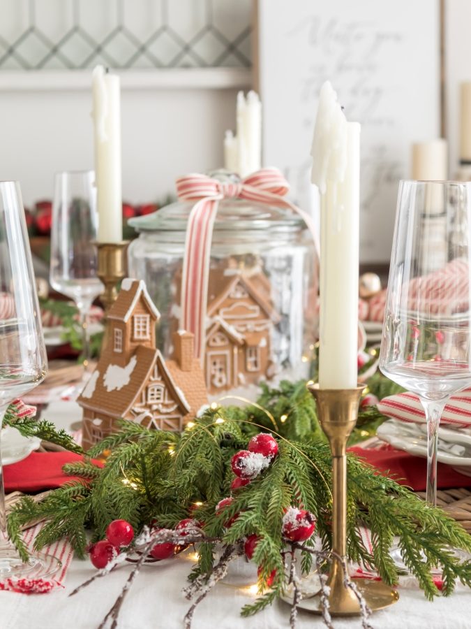 Traditional Christmas Tablescape with Gingerbread House Centerpiece — Gingerbread Christmas Decor