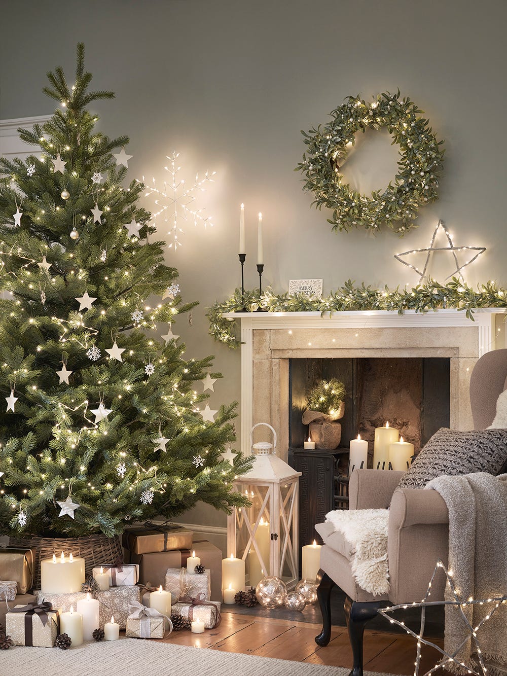 17 Indoor Christmas Lights To Buy For 2023