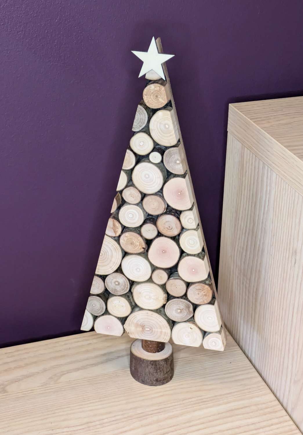 Rustic Wood Slice Tabletop Christmas Tree Rustic Wood Slice Tabletop Christmas Tree — Alternative Christmas Trees