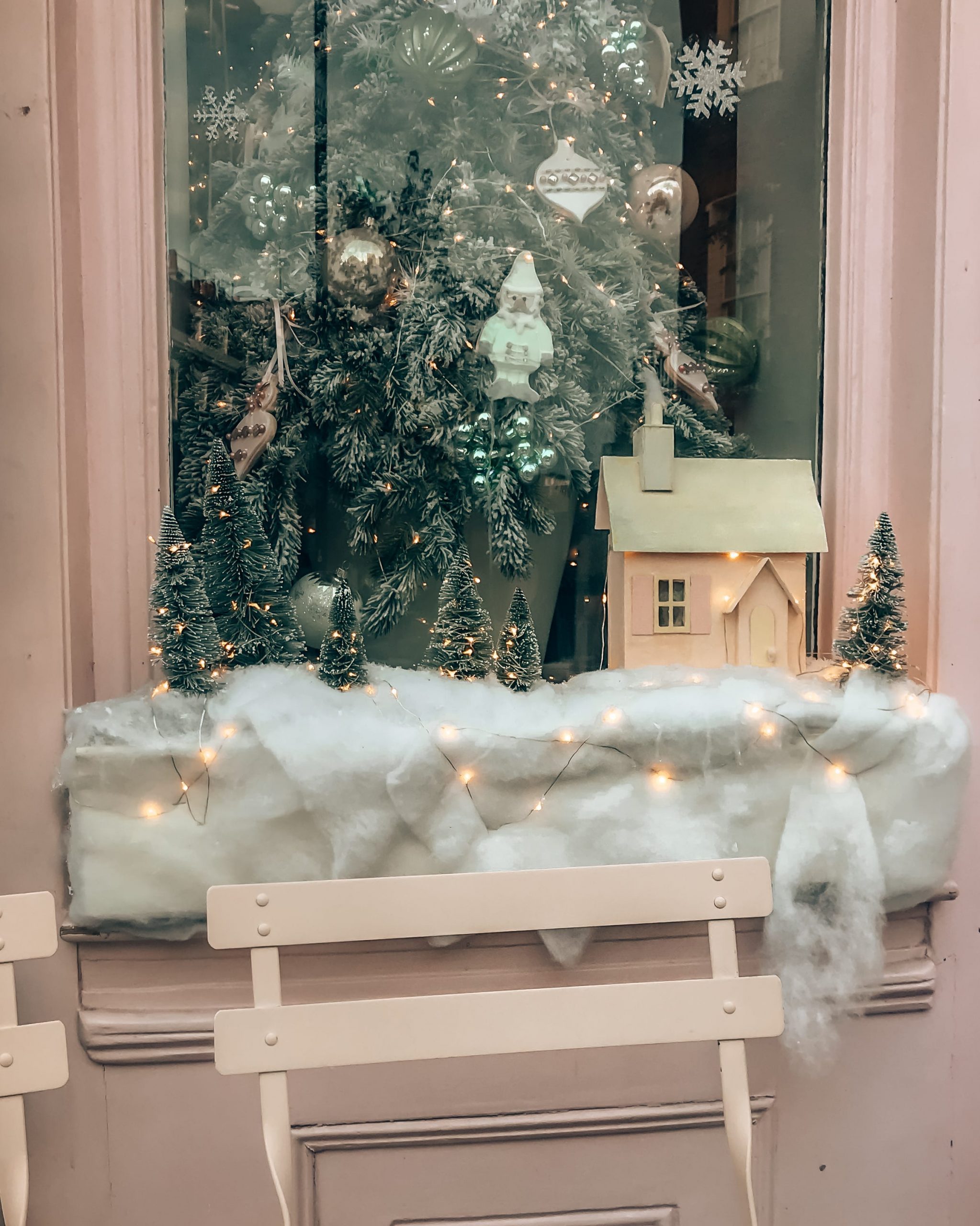 Whimsical Window Display with Miniature Christmas Scene Whimsical Window Display with Miniature Christmas Scene — Christmas Light Display Ideas