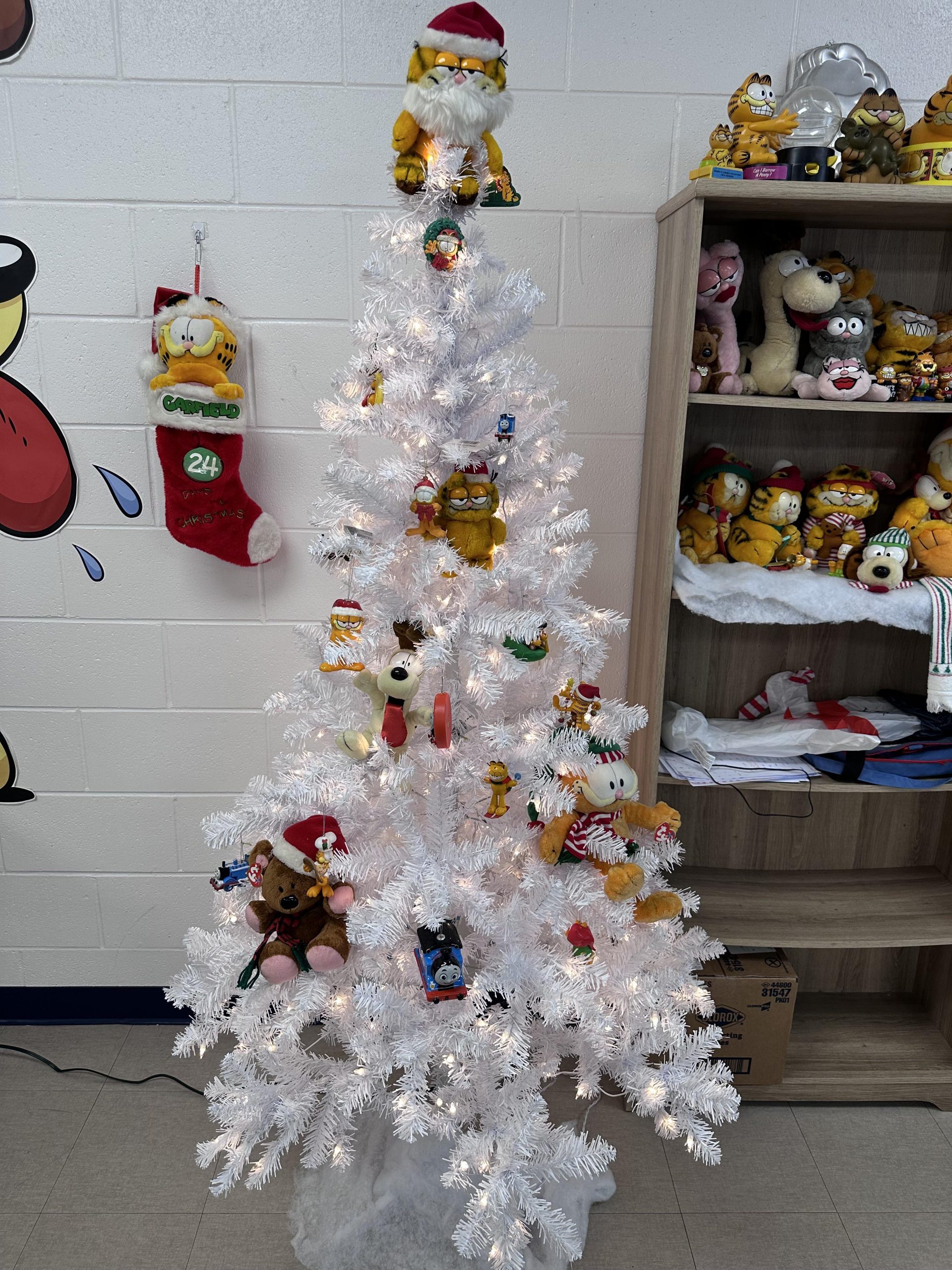 Whimsical White Tree with Character Ornaments — Christmas Classroom Decor