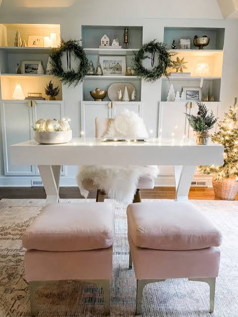 Modern Desk and Shelves Adorned with Festive Decor Modern Desk and Shelves Adorned with Festive Decor — Christmas Home Office Decor