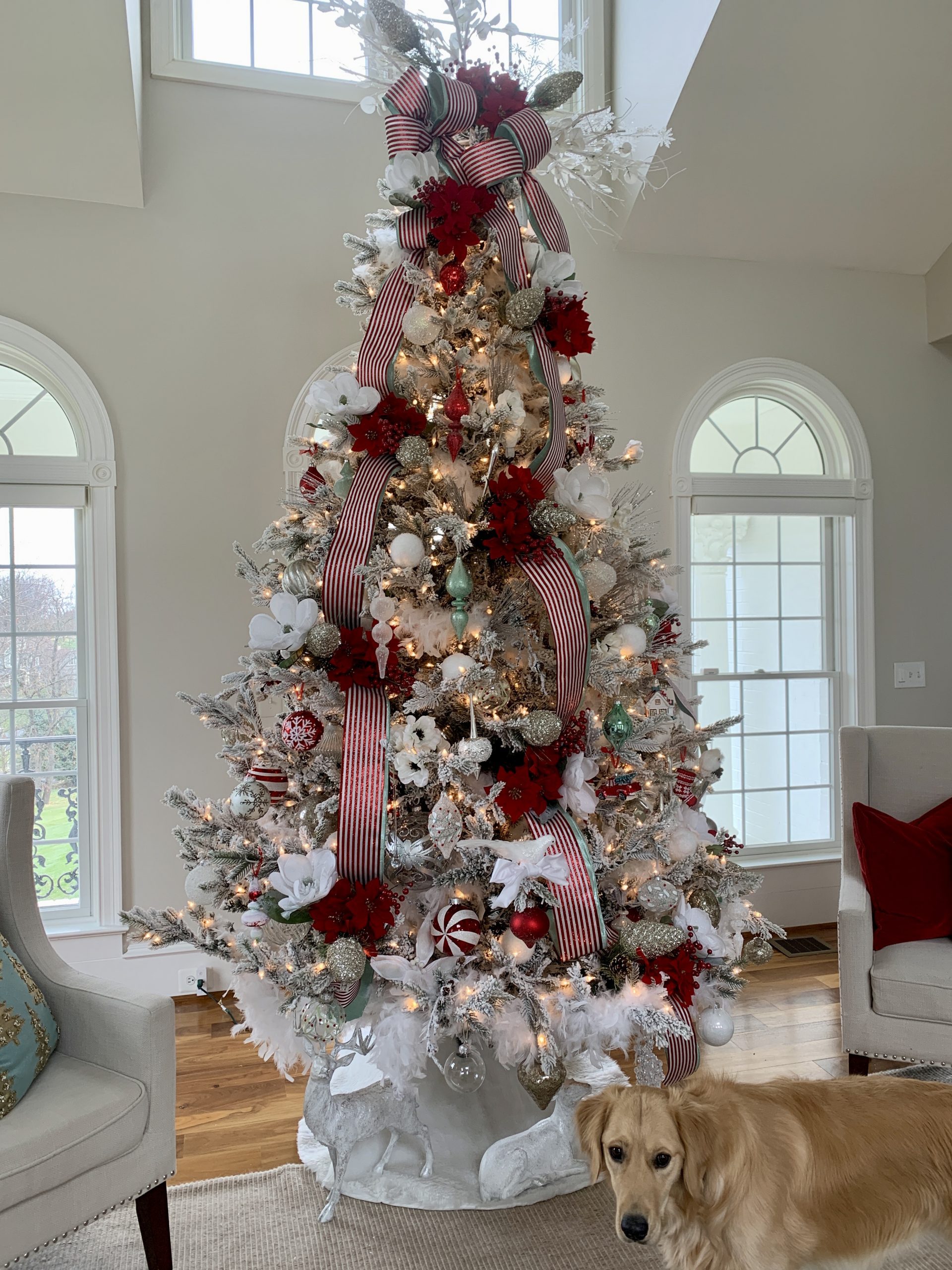 Grand Traditional Flocked Tree with Red and White Ribbons — Flocked Christmas Tree Decor