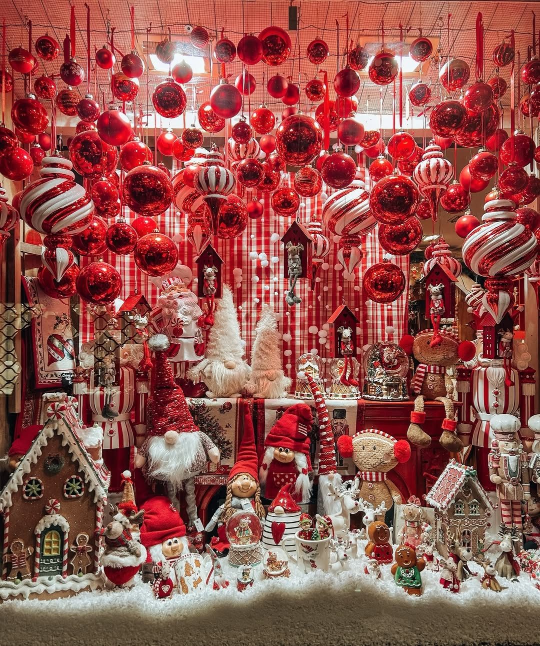Whimsical Christmas Display Window with Gingerbread House Whimsical Christmas Display Window with Gingerbread House — Aesthetic Christmas Decor
