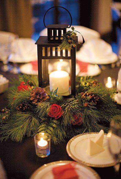 Traditional Black Lantern with Pine Garland and Red Roses Traditional Black Lantern with Pine Garland and Red Roses — Christmas Wedding Centerpiece
