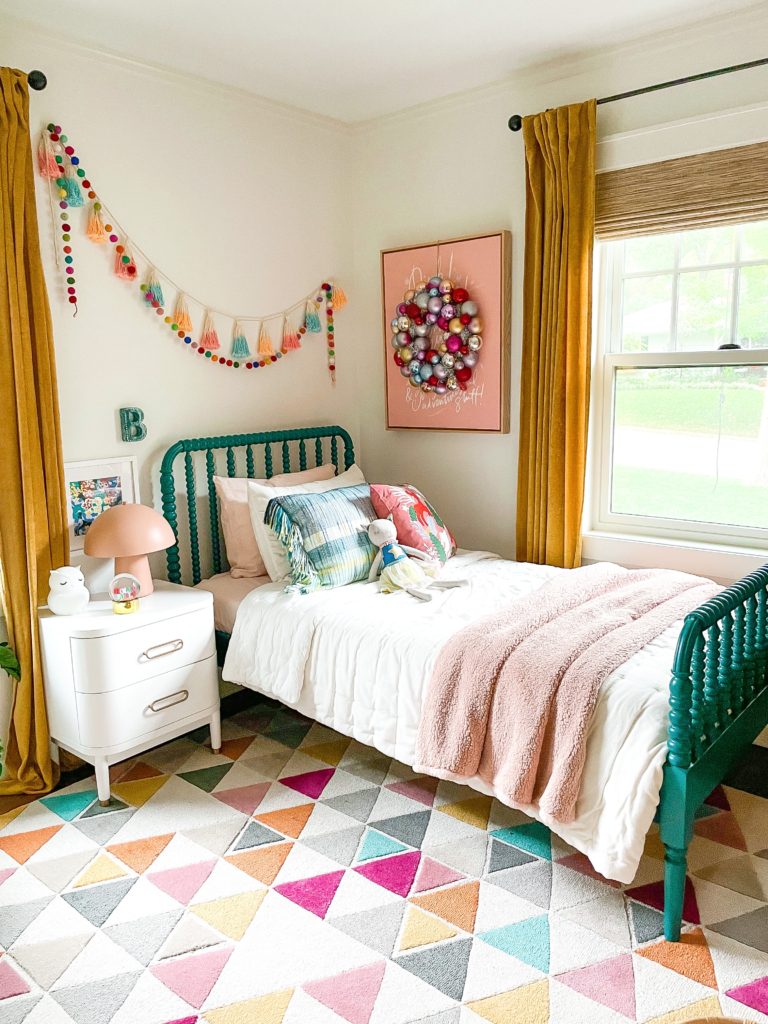 Teal Metal Bed with Vibrant Geometric Rug — Kids Bedroom Christmas Decor