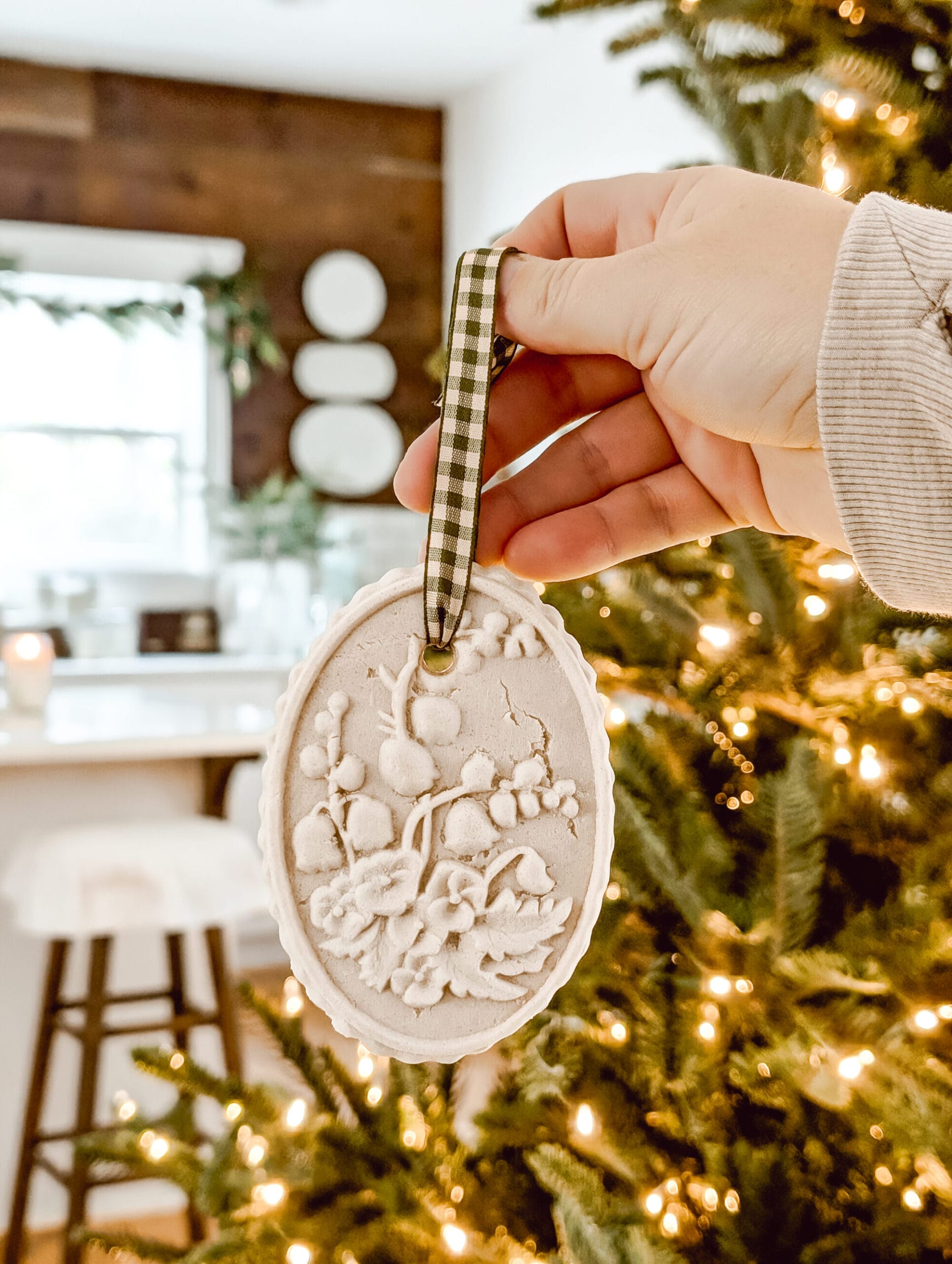 Traditional Floral Oval Ornament on Christmas Tree Traditional Floral Oval Ornament on Christmas Tree — Salt Dough Ornaments