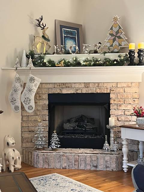 Festive Farmhouse Mantel with Stockings and Garland Festive Farmhouse Mantel with Stockings and Garland — Farmhouse Christmas Mantel