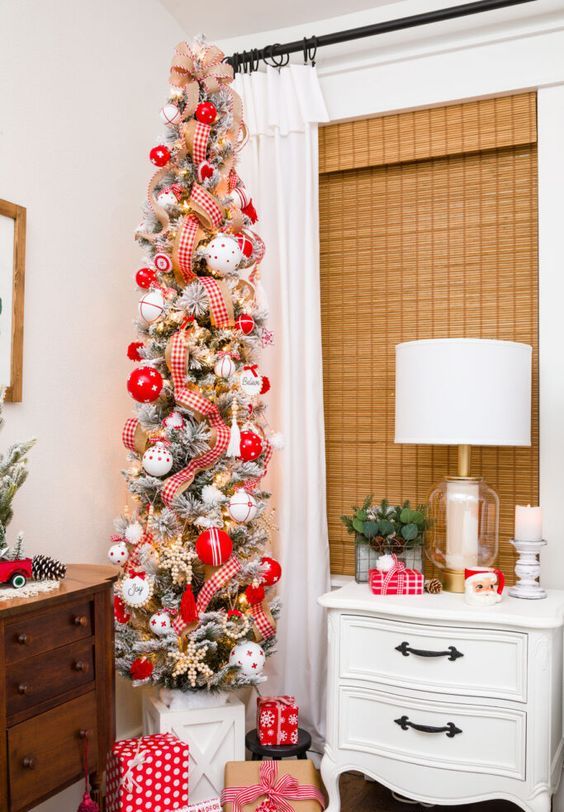 Corner Slim Tree with Red and White Ribbon and Gifts — Slim Christmas Tree Decor