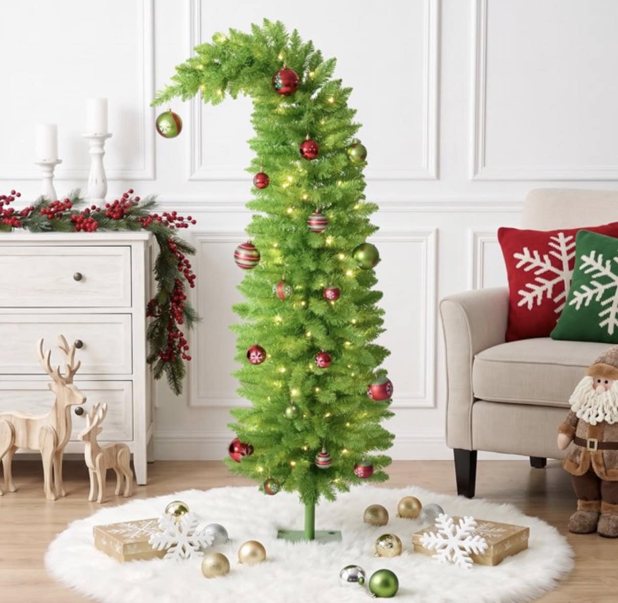 Modern Whimsical Visual Idea Modern Whimsical Visual Idea — Grinch Christmas Tree