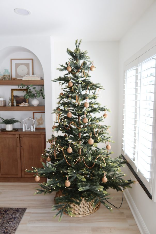 Minimalist Christmas Tree in Wicker Basket Minimalist Christmas Tree in Wicker Basket — Aesthetic Christmas Decor