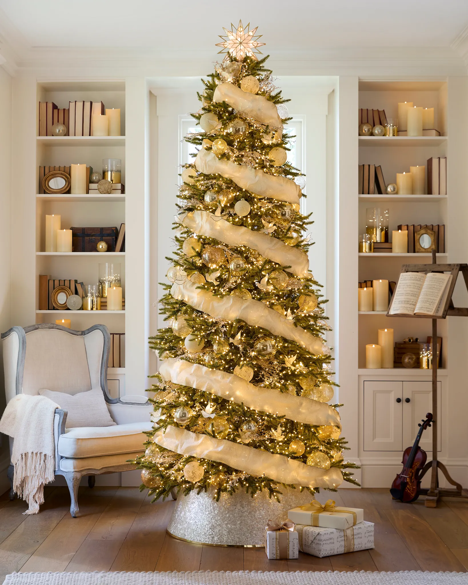 Wide Gold Ribbon Cascading Down a Classic Tree Wide Gold Ribbon Cascading Down a Classic Tree — Christmas Tree Ribbon
