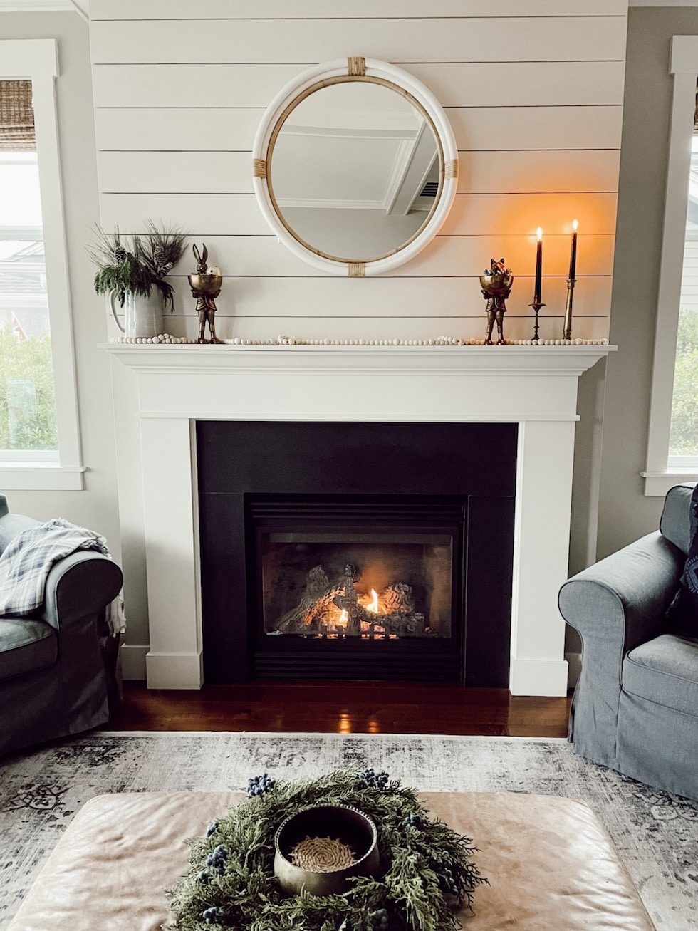 Modern Farmhouse Mantel with Round Mirror and Greenery Modern Farmhouse Mantel with Round Mirror and Greenery — Simple Christmas Decor