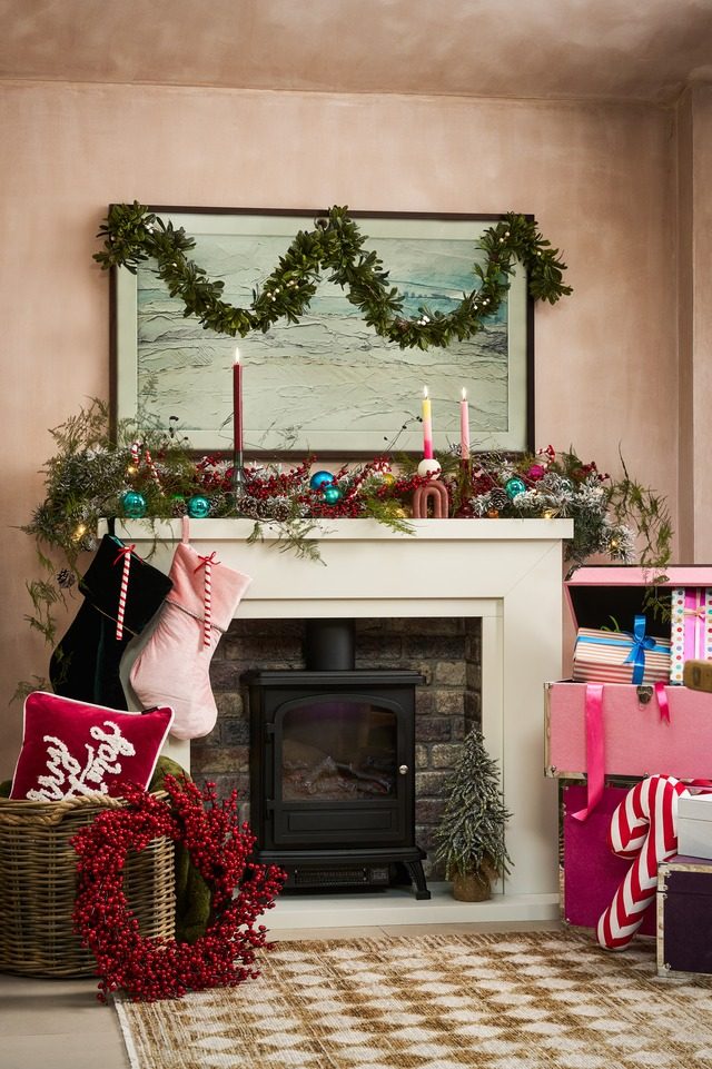 Eclectic Living Room Mantel with Velvet and Knit Stockings — Christmas Mantel Decor