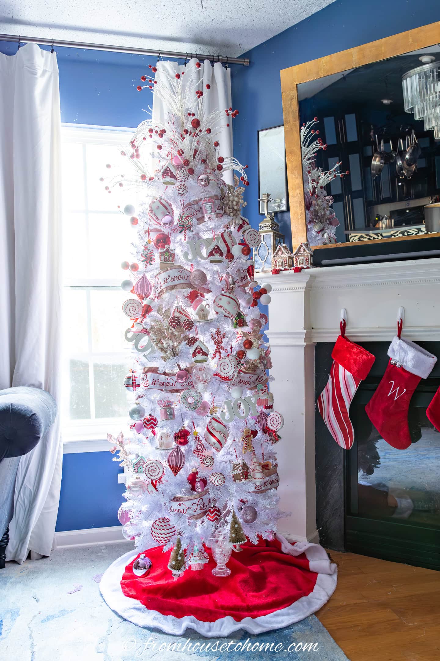 How To Decorate A Candy Cane Christmas Tree