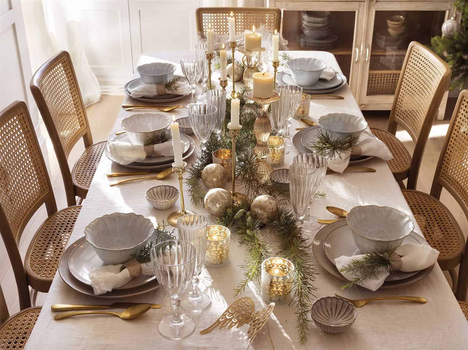 Ornate Candelabra and Festive Napkins for an Elegant Christmas Setting Ornate Candelabra and Festive Napkins for an Elegant Christmas Setting — Elegant Christmas Table Setting