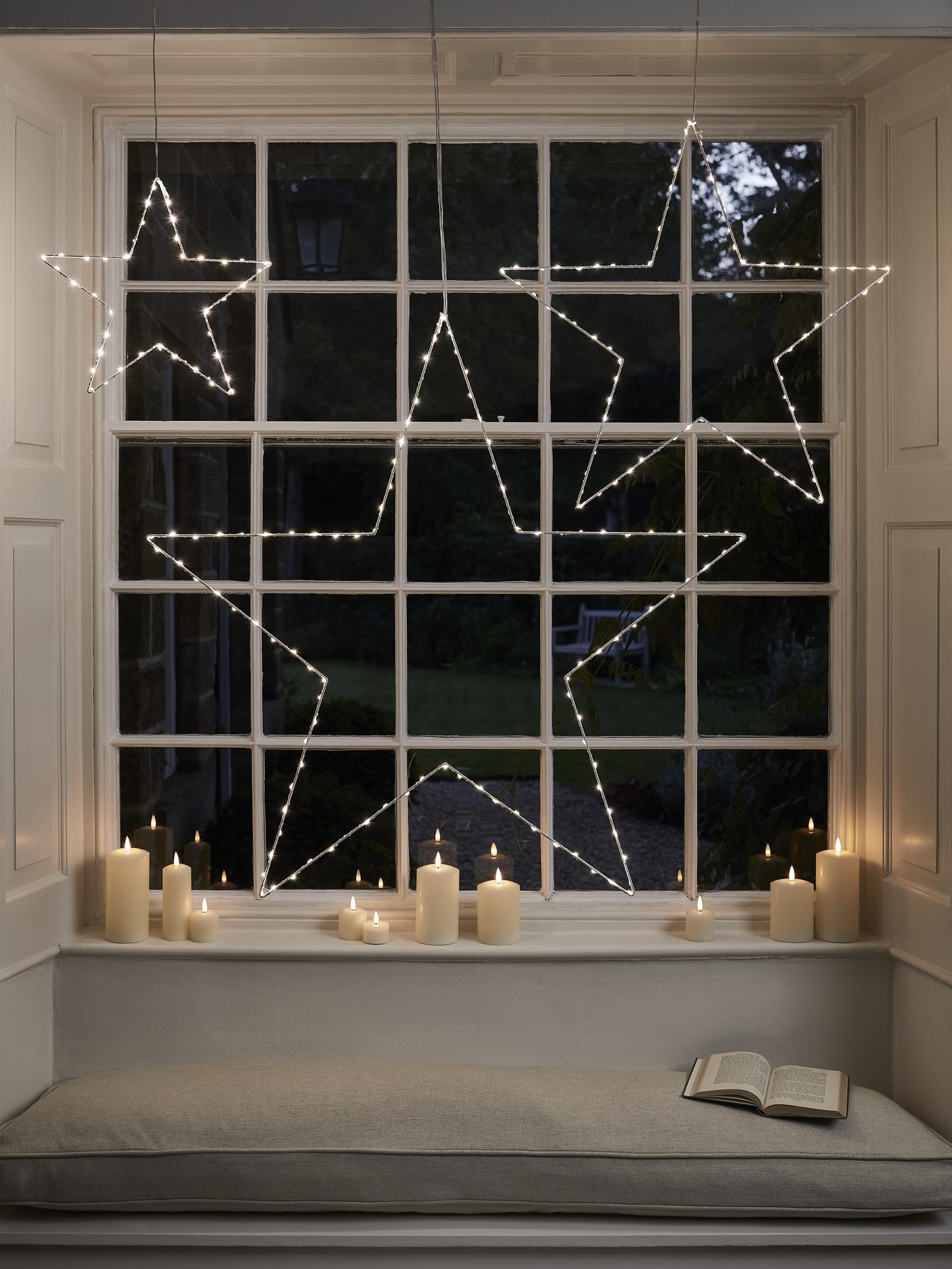 Traditional Visual Idea — Christmas Fairy Lights Window