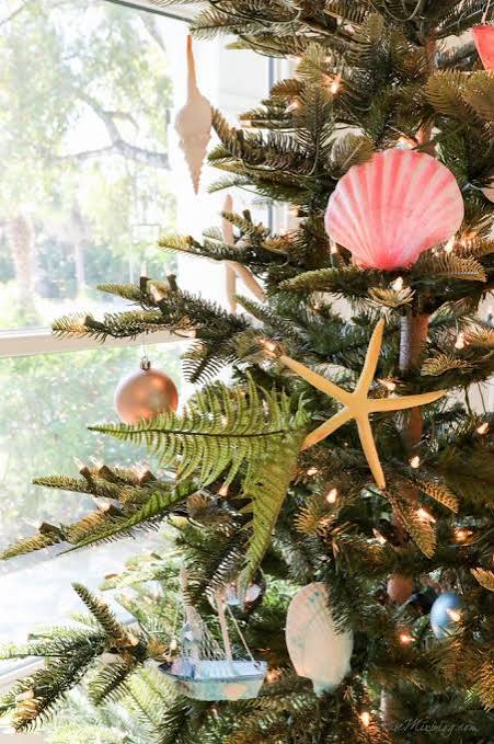 Elegant Coastal Tree with Delicate Ornaments — Coastal Christmas Tree