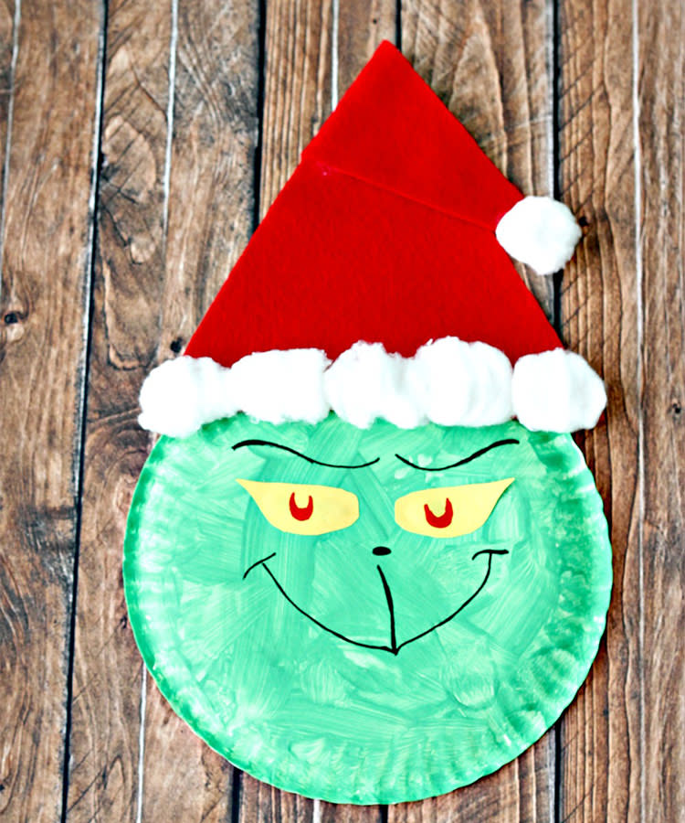 The Grinch Paper Plate Christmas Craft — Christmas Crafts for Kids