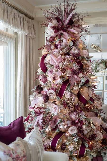 Opulent Pink, Burgundy, and Gold Tree with Velvet Ribbons Opulent Pink, Burgundy, and Gold Tree with Velvet Ribbons — Pink and Gold Christmas Tree