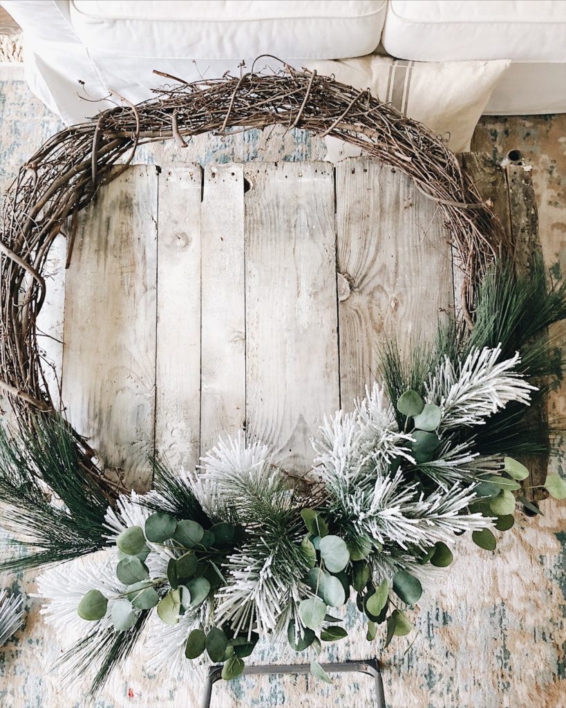 Farmhouse Grapevine Wreath on a Textured Rug Farmhouse Grapevine Wreath on a Textured Rug — DIY Christmas Wreath