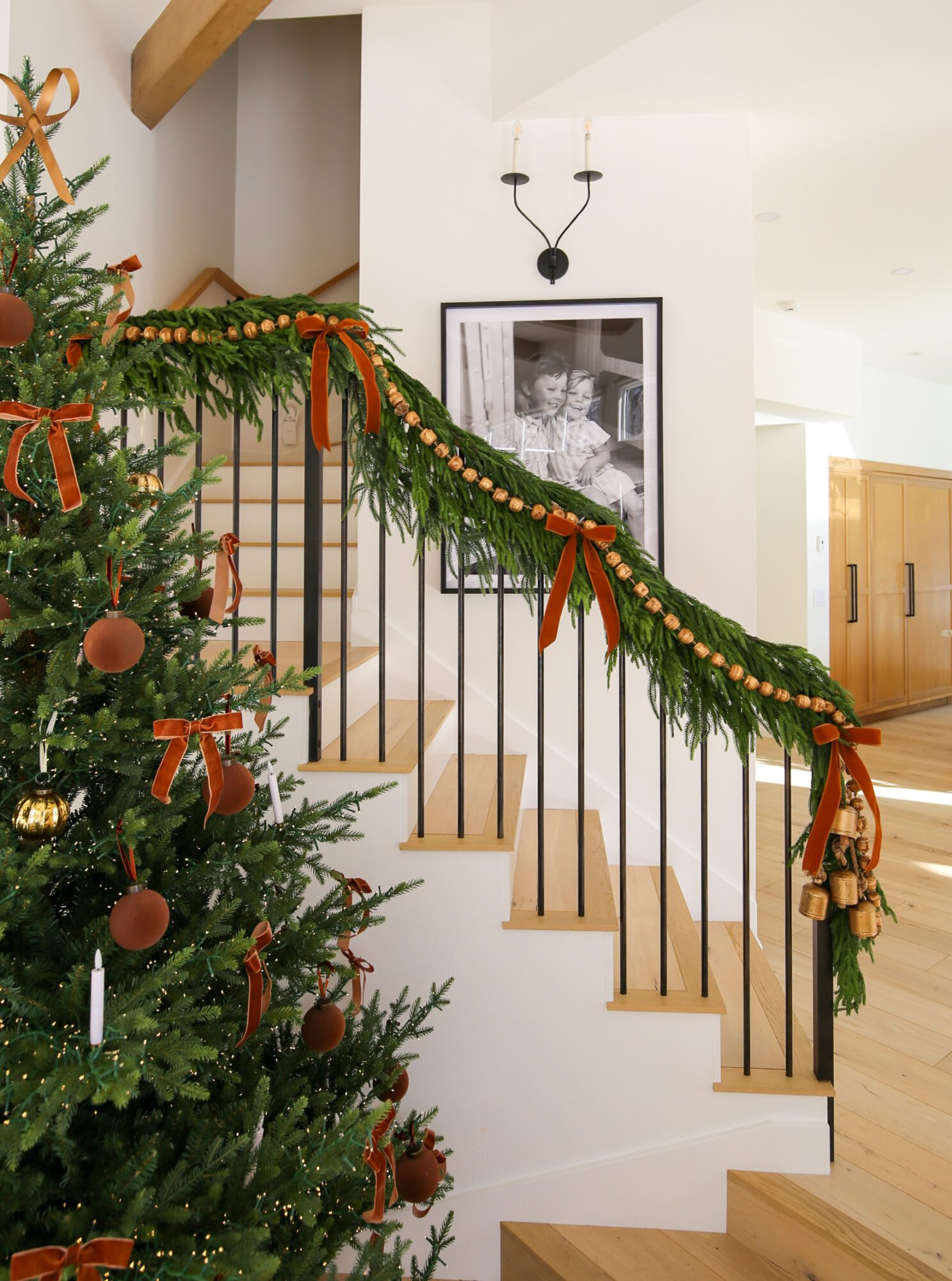 Modern Garland with Burnt Orange Velvet Bows Modern Garland with Burnt Orange Velvet Bows — Christmas Stair Garland