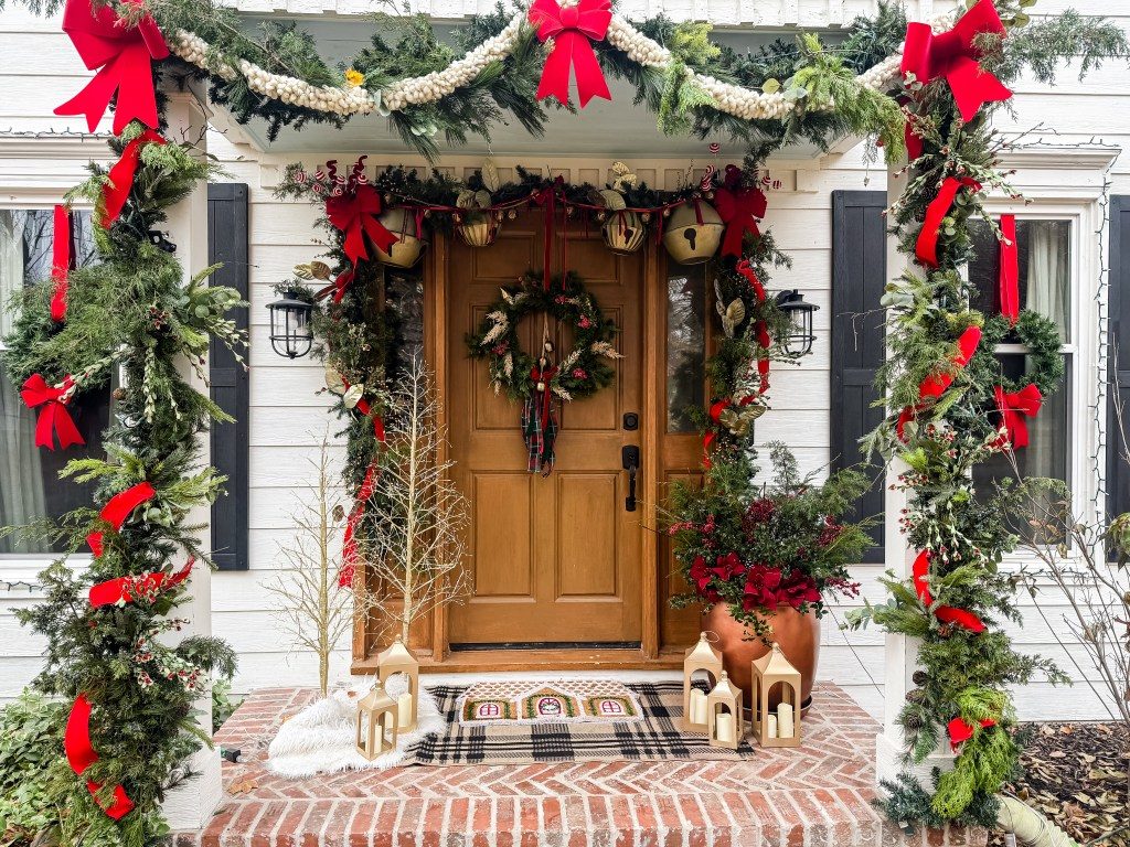Farmhouse Style Door with Plaid Wreath and Red Bows Farmhouse Style Door with Plaid Wreath and Red Bows — Christmas Front Door Decor