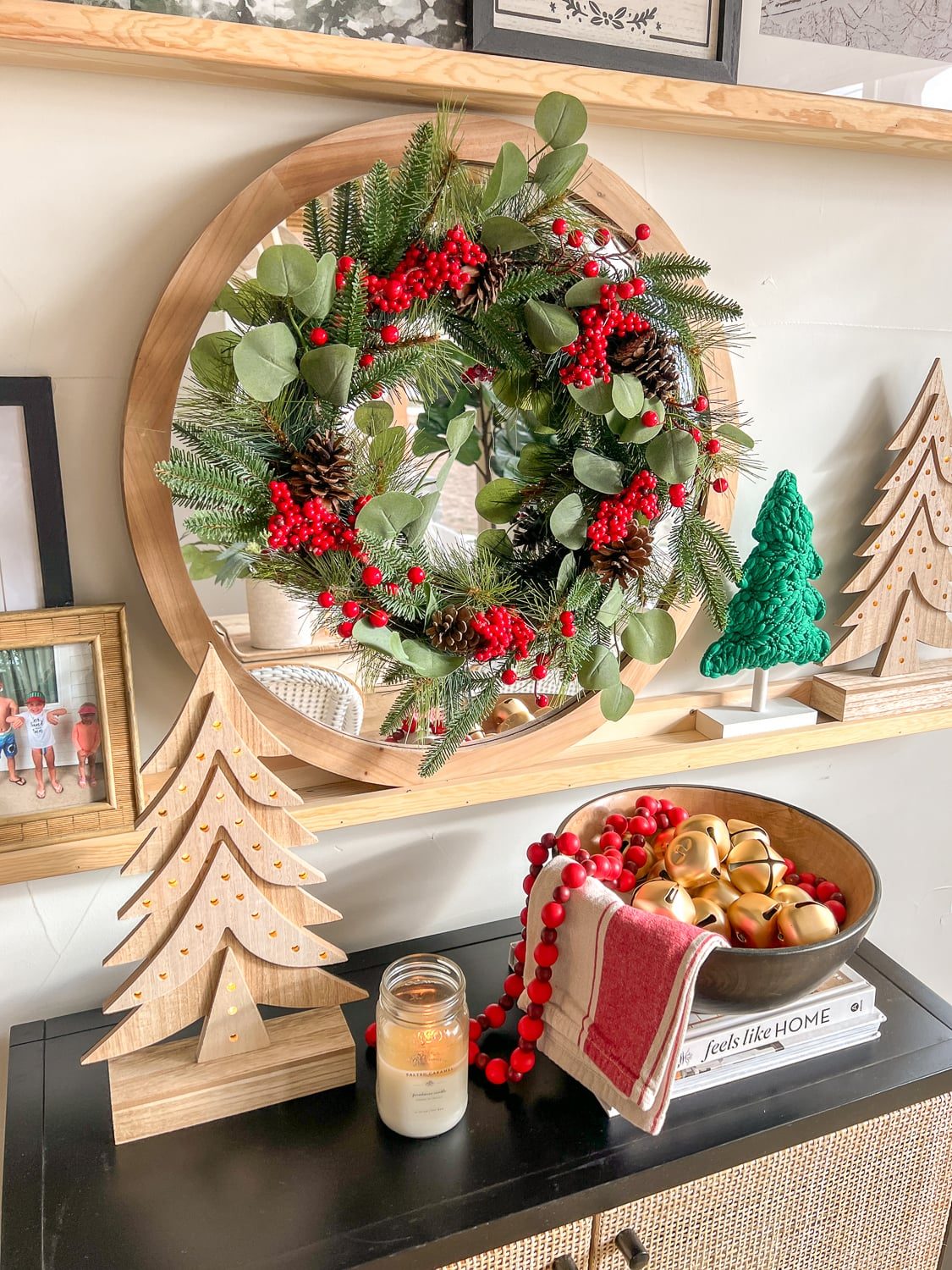 Modern Rustic Shelf with Wreath and Mirror — Christmas Shelf Decor