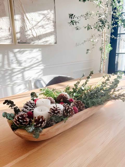 Natural Dough Bowl Centerpiece with Candles and Berries Natural Dough Bowl Centerpiece with Candles and Berries — Simple Christmas Centerpiece