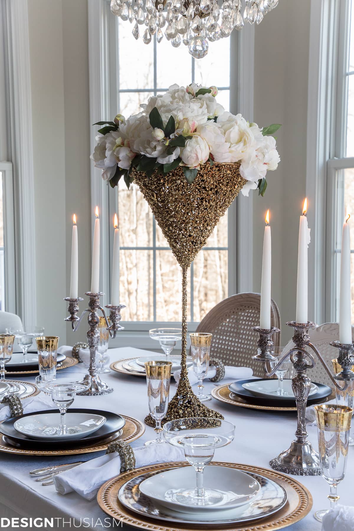 6 Easy Steps to a Fabulous Table for a New Year's Eve Celebration