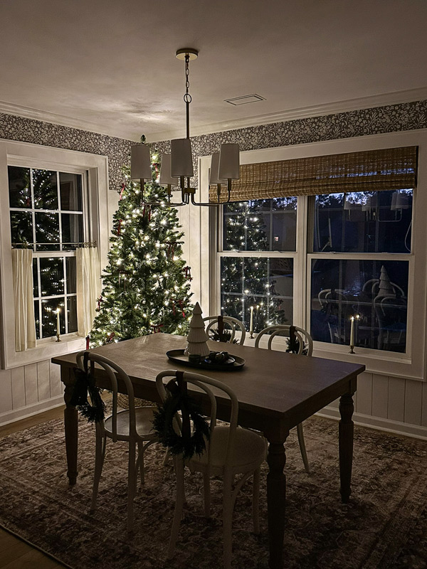 Dining Room Ambiance with Window Candles and Tree — Christmas Window Candles