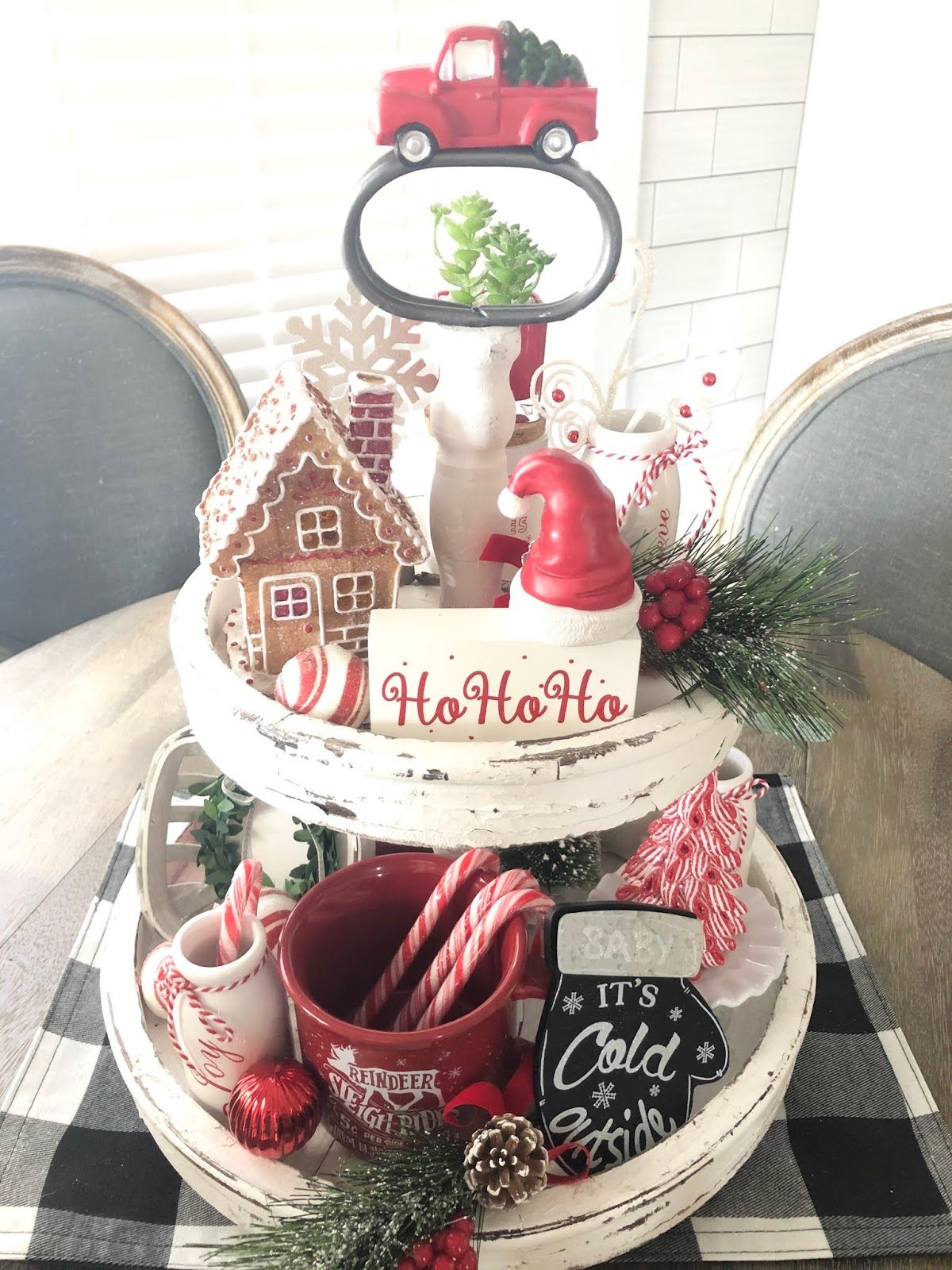 Table Visual Idea — Christmas Tiered Tray