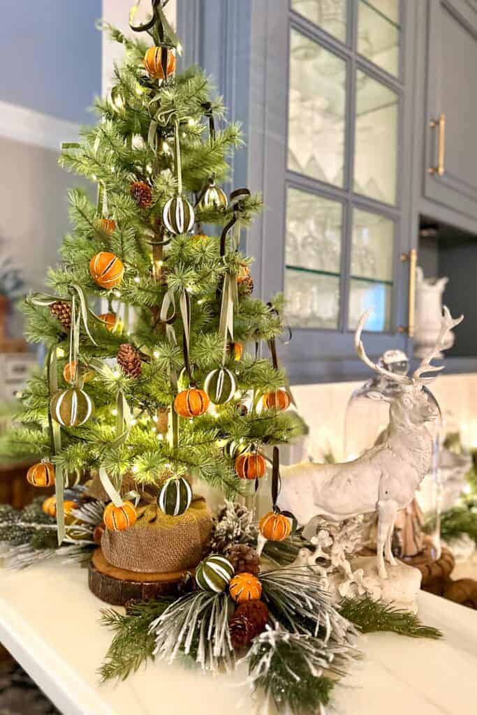 Rustic Small Tree Adorned with Dried Oranges and Pinecones — Small Christmas Tree Decor